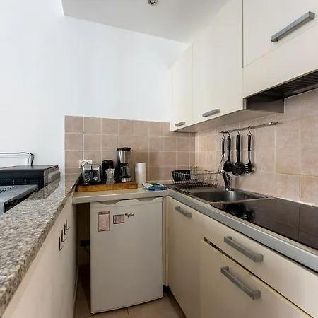 Apartament Azur On Massena Street *