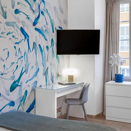 Azur - Quiet Center Location By The Sea Nice